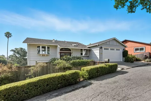 San Carlos, CA 94070,46 Arch LN