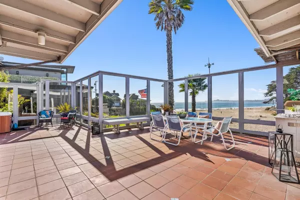 Santa Cruz, CA 95062,151 Blackpoint LN