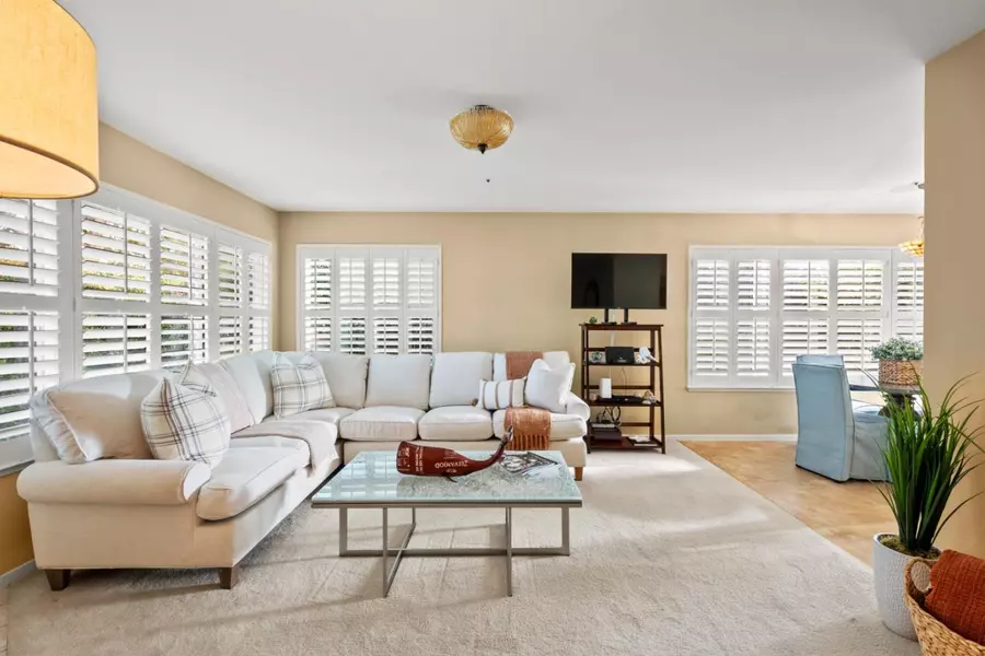 4 Primrose CIR, Seaside, CA 93955