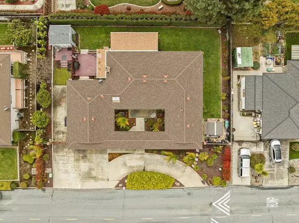 Hollister, CA 95023,725 Ridgemark DR