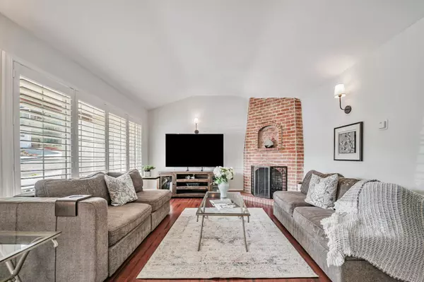 San Bruno, CA 94066,324 Hazel AVE