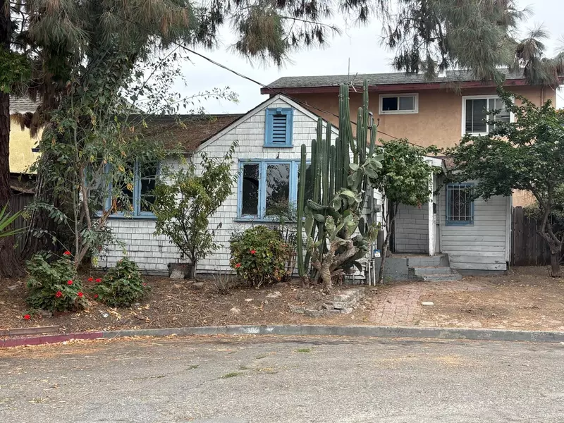 1631 Rosedale AVE, Oakland, CA 94601