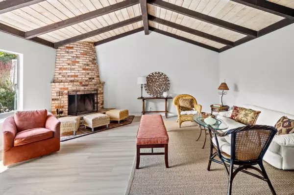 Monterey, CA 93940,5 Stratford PL