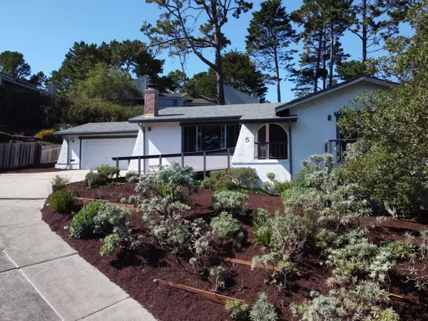 5 Stratford PL, Monterey, CA 93940