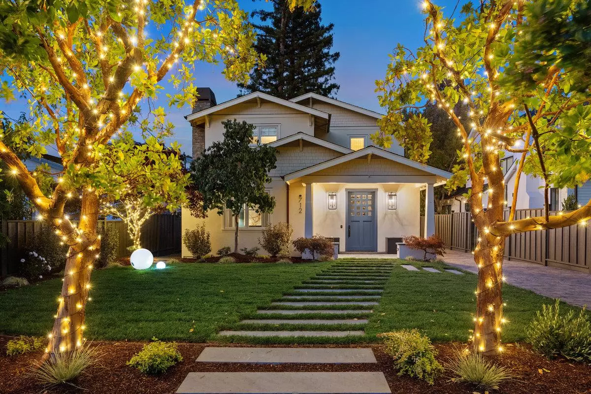 Burlingame, CA 94010,712 Newhall RD