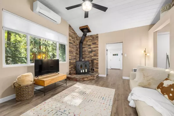 Ben Lomond, CA 95005,964 Scenic WAY