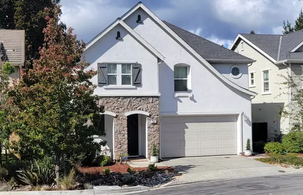 209 Fieldcrest LN, Santa Cruz, CA 95060