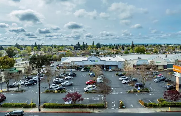 Lodi, CA 95240,520 W Lodi AVE