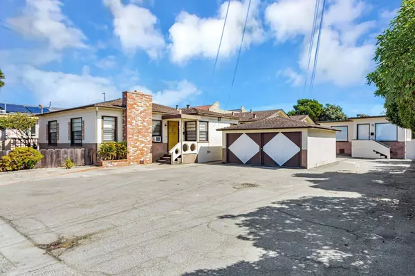 Seaside, CA 93955,1252 Olympia AVE