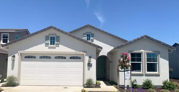 1656 Dolomite DR, Los Banos, CA 93635