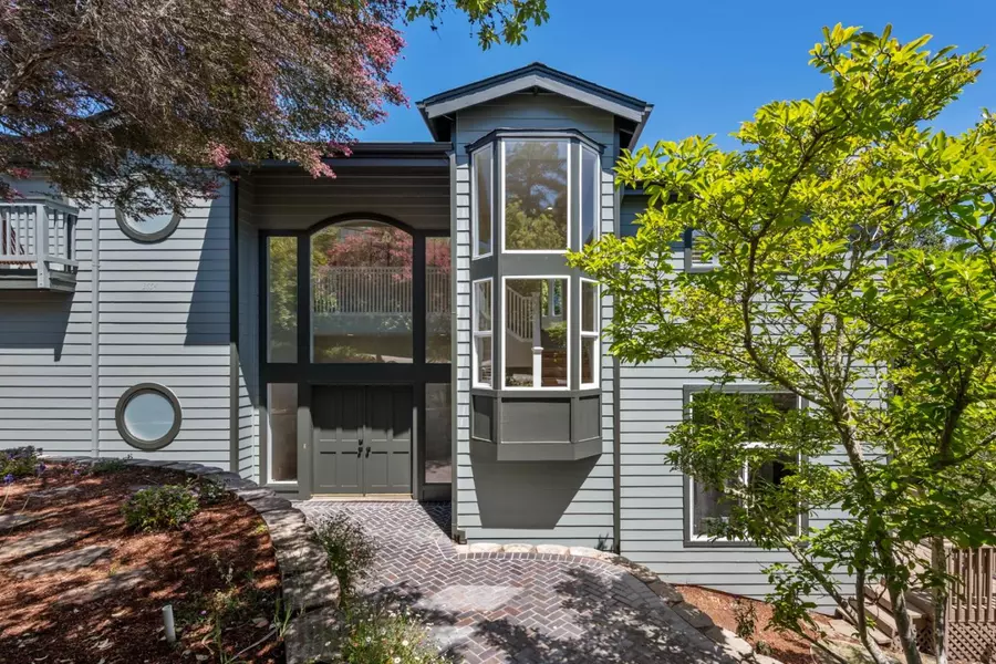 3554 Oak Knoll DR, Redwood City, CA 94062