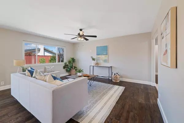 Hollister, CA 95023,1640 Sunset DR