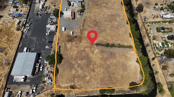 5444 Dry Creek RD, Sacramento, CA 95838