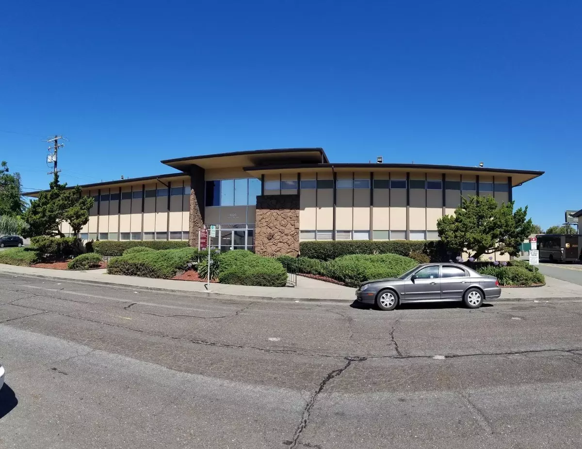 Hayward, CA 94541,1320 Apple AVE