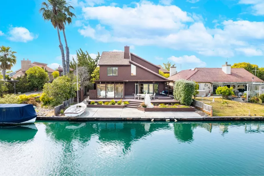 707 Santa Cruz LN, Foster City, CA 94404