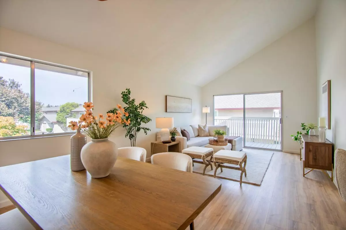 San Jose, CA 95117,1350 Charmwood SQ