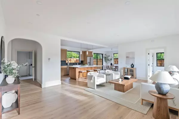 Soquel, CA 95073,3240 N Main ST