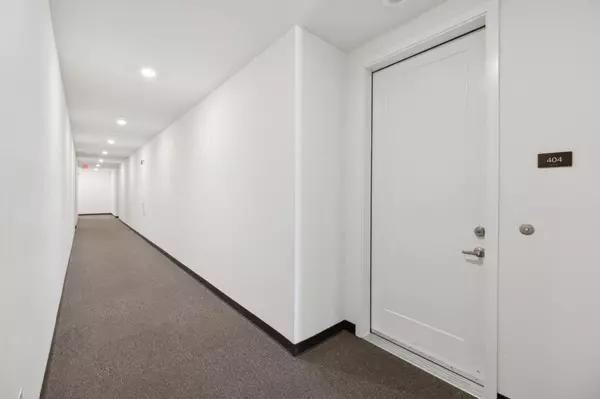 Foster City, CA 94404,1028 Foster Square LN 404