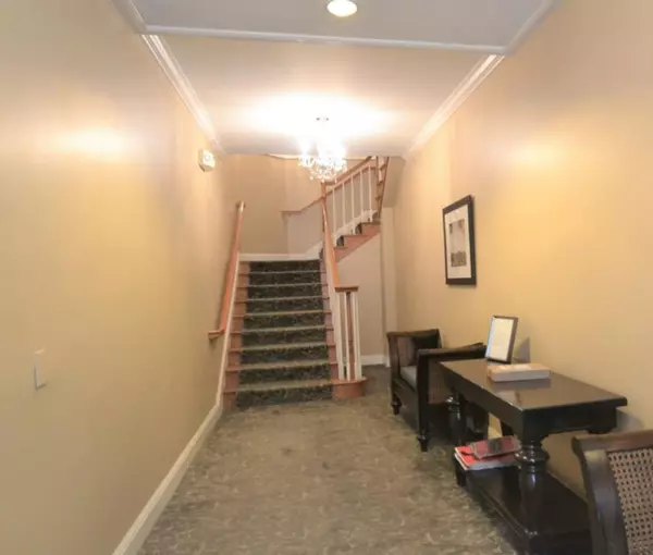 San Francisco, CA 94123,1921 Jefferson ST 204