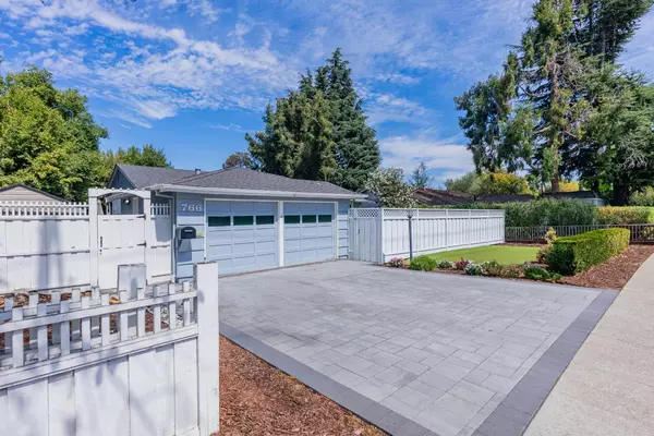 Mountain View, CA 94040,766 Cuesta DR