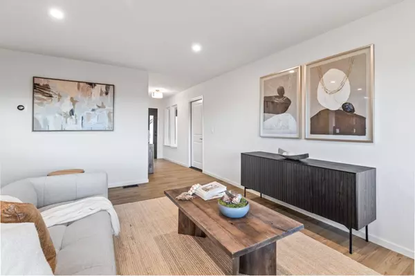 San Carlos, CA 94070,162 Coronado AVE