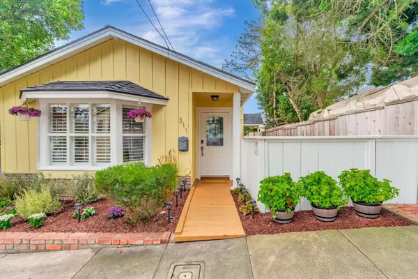 Pacific Grove, CA 93950,311 Congress AVE