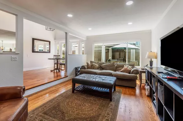 San Jose, CA 95123,6273 Mountford DR