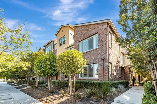 399 Charles Morris TER, Sunnyvale, CA 94085