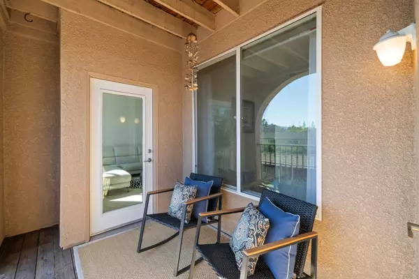 San Jose, CA 95128,801 S Winchester BLVD 3206