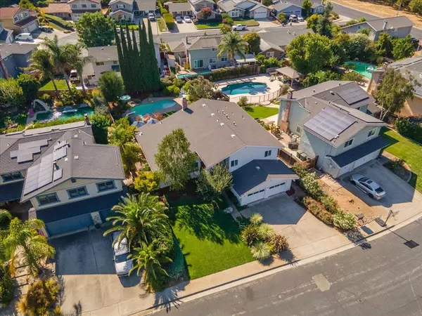 Morgan Hill, CA 95037,14515 Shadowlane CT