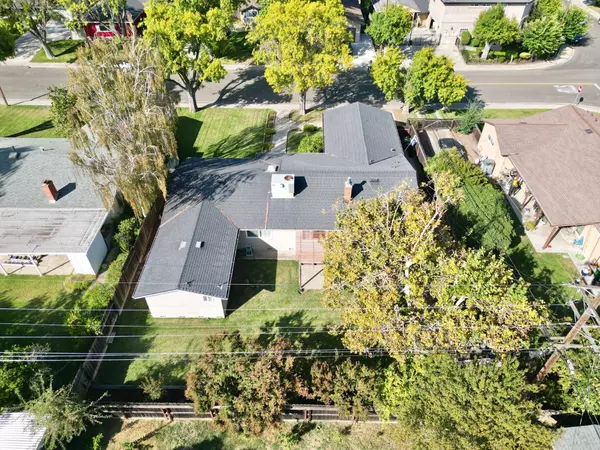 Stockton, CA 95209,1976 Santa Rosa WAY