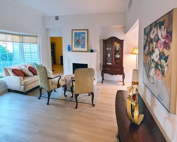 San Mateo, CA 94401,808 Patricia AVE