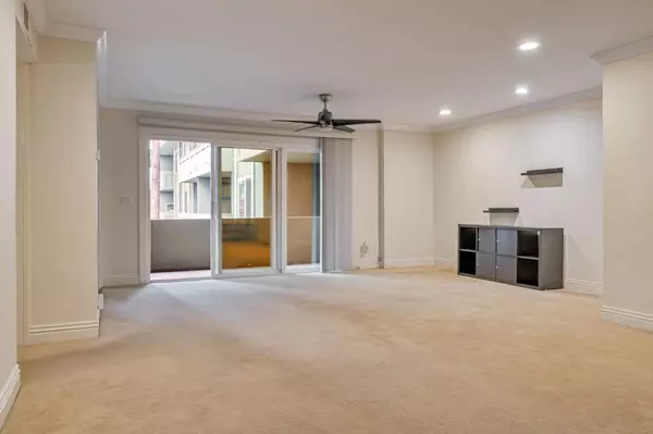 Redwood City, CA 94061,1458 Hudson ST 202