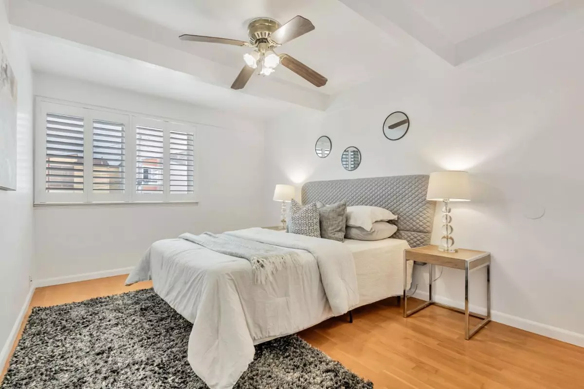 Daly City, CA 94014,576 Sylvan ST 15