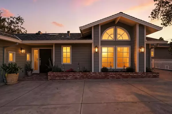 Redwood City, CA 94062,3654 Altamont WAY