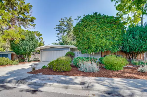 Mountain View, CA 94043,2440 Alvin ST