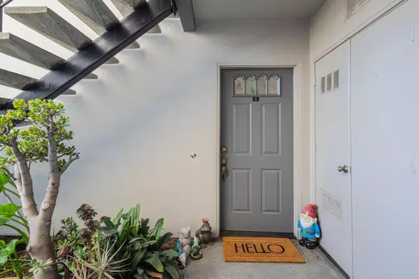 Salinas, CA 93901,1051 Riker ST 5