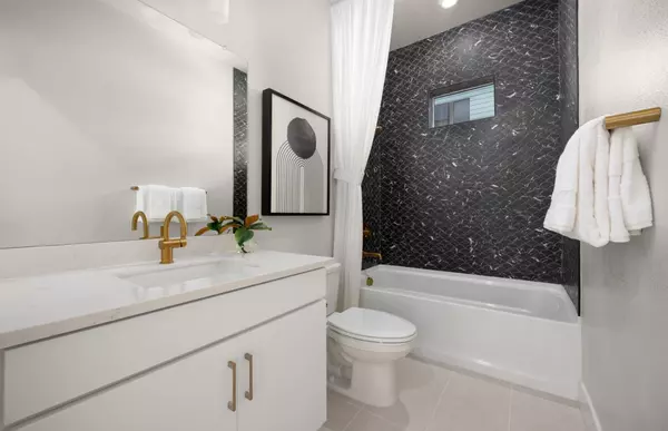 San Mateo, CA 94403,2440 Willow WAY