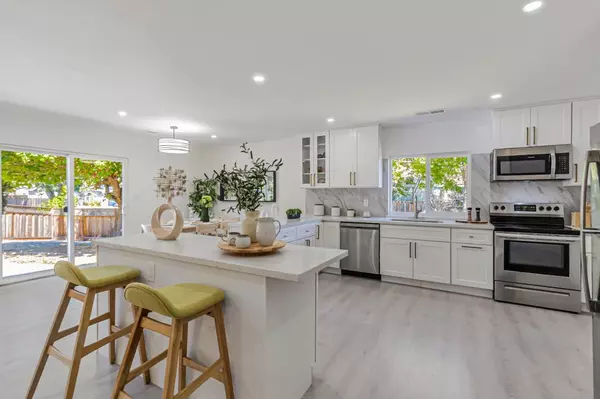 Newark, CA 94560,36288 Saxon CT