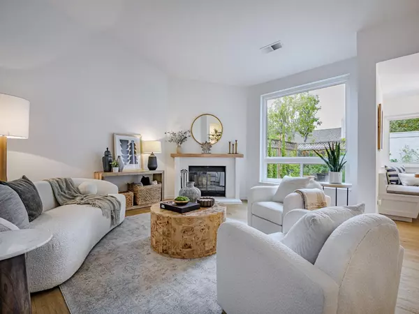 Aptos, CA 95003,297 Bonefish CT
