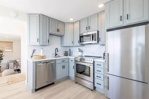 Moss Beach, CA 94038,2000 Vallemar