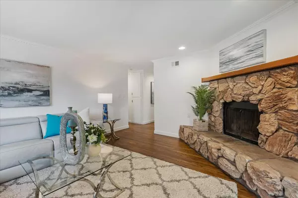 Mountain View, CA 94043,751 San Pablo DR