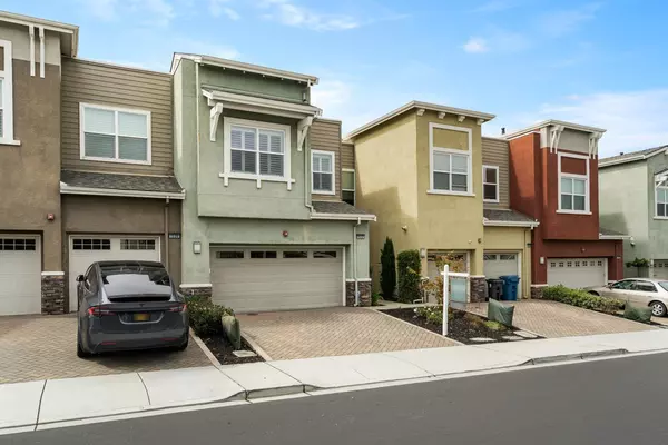 Daly City, CA 94015,1532 Annie ST