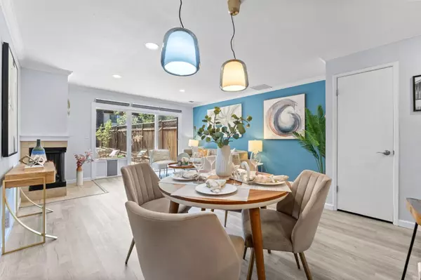 Campbell, CA 95008,668 W Sunnyoaks AVE