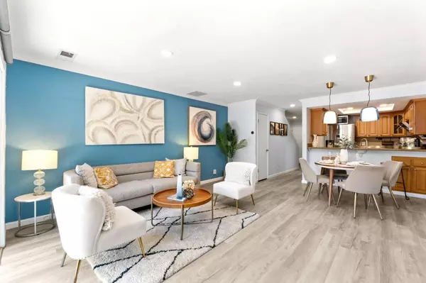 668 W Sunnyoaks AVE, Campbell, CA 95008