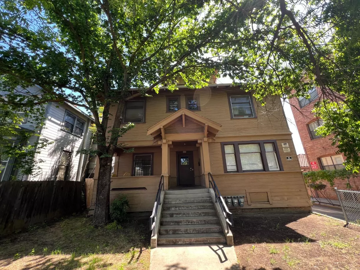 Stockton, CA 95202,722 N San Joaquin ST