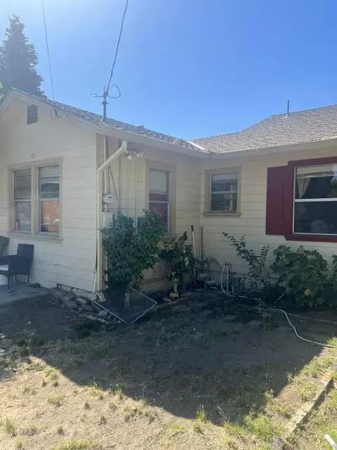 Antioch, CA 94509,1017 W 14th ST