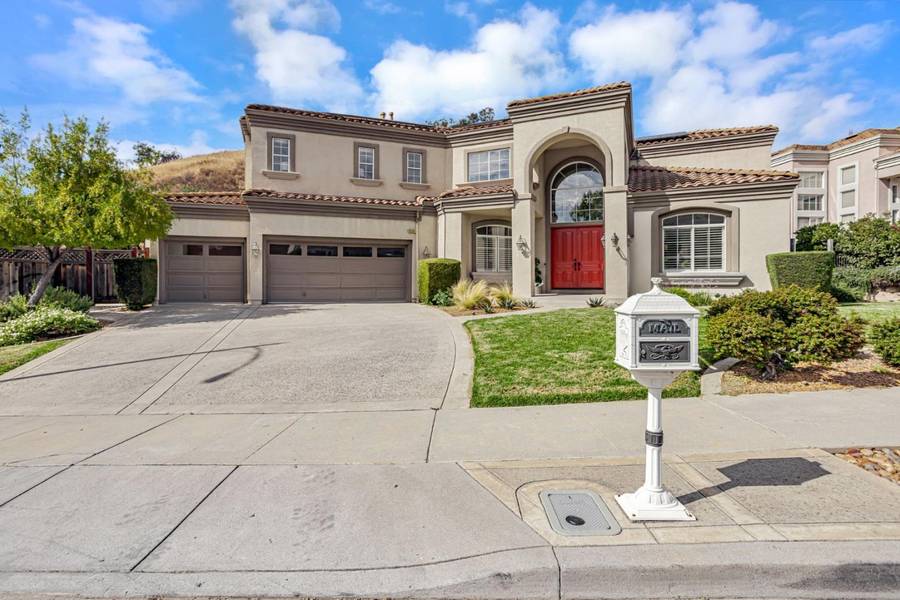 6565 Stonehill DR, San Jose, CA 95120