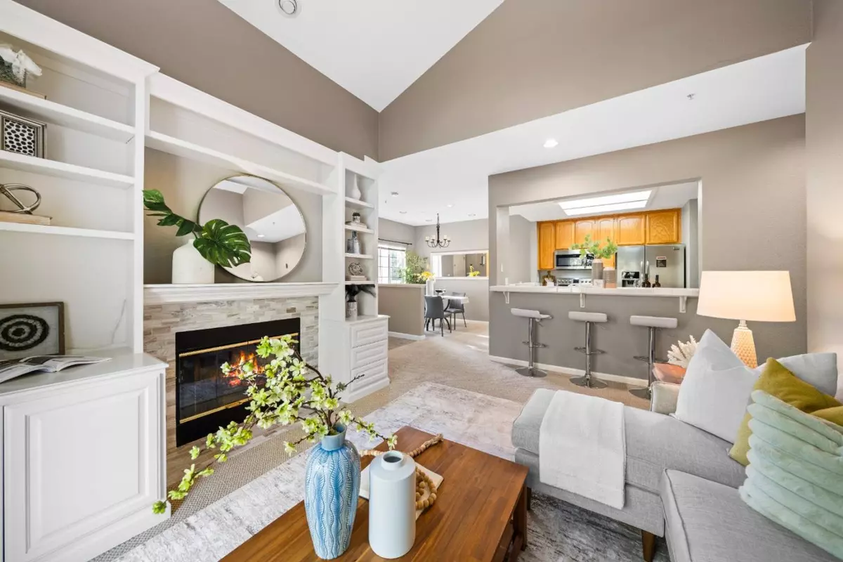 Redwood City, CA 94065,2604 Hastings Shore LN