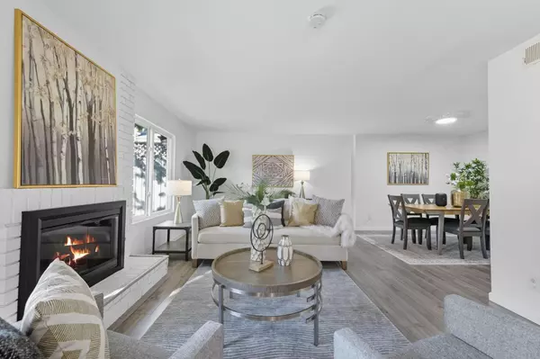 Foster City, CA 94404,971 Marquette LN